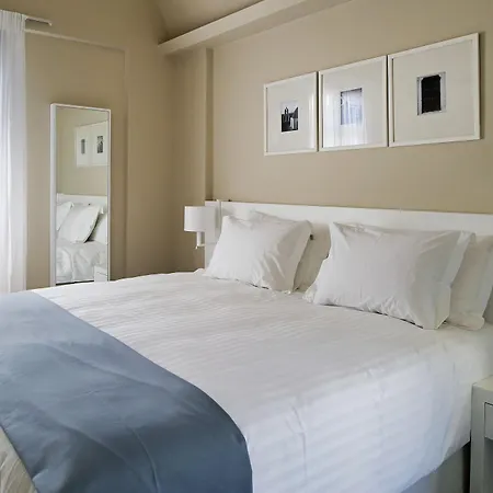 Acroterra Rosa Hotel&spa Hotel