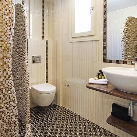 Acroterra Rosa Hotel&spa 5*